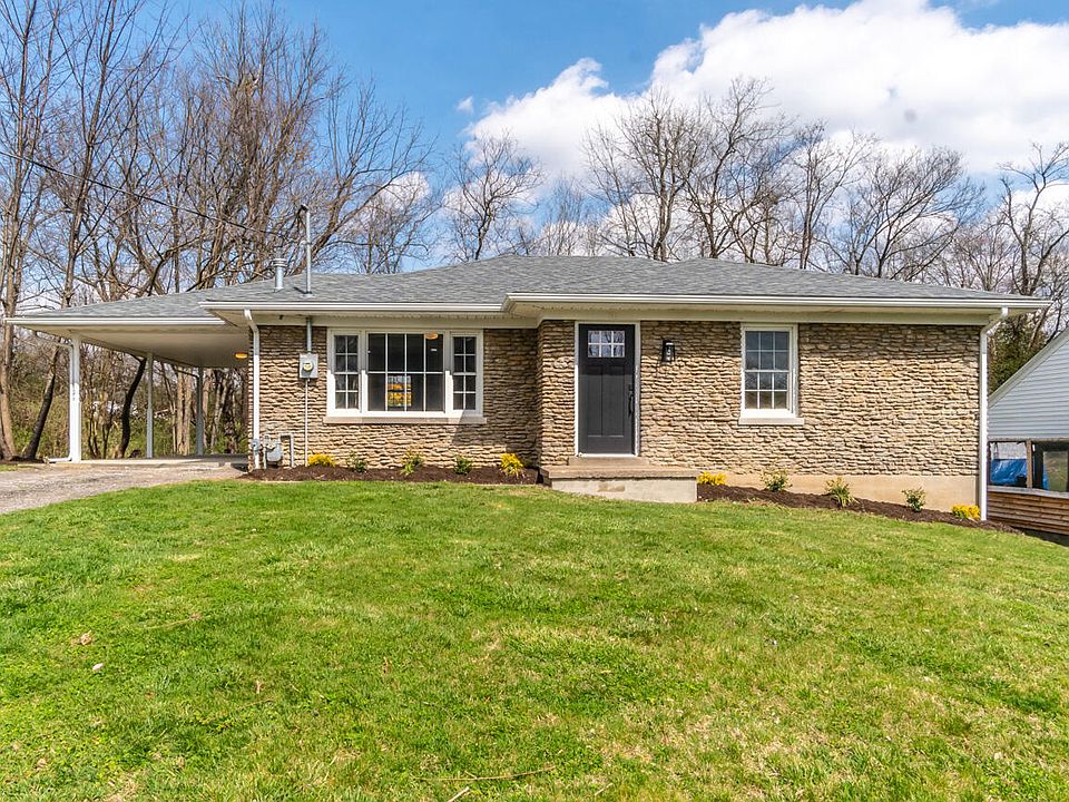 1st image of 208 Bennington Ct