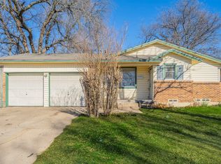 1221 Ravina Dr, Garland, TX 75041