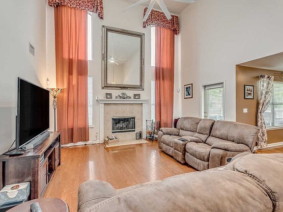 5th image of 2999 Majestic Oaks Ln