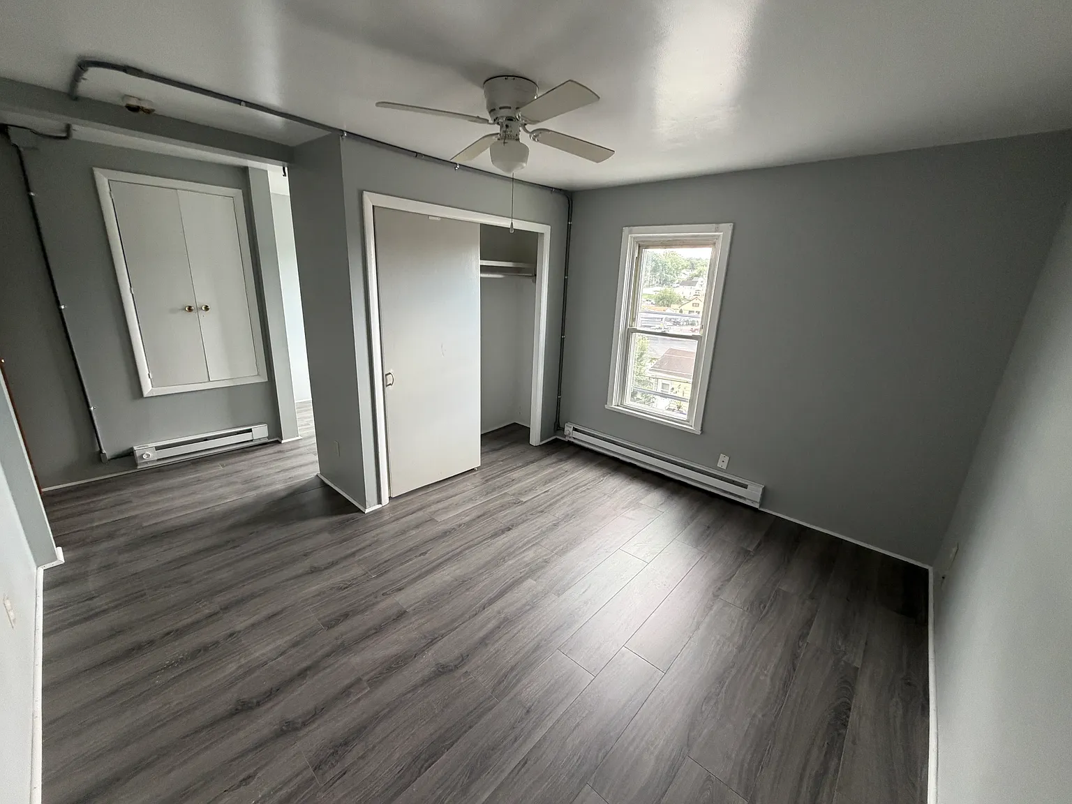1 bed, $1,050 — Photo 3