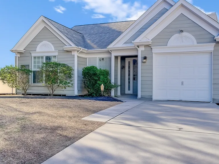 2514 Caprock Ct — Photo 1