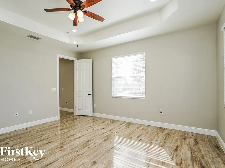 3303 14th St SW — Photo 8