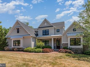 2745 Colonial Rd, Harrisburg, PA 17112