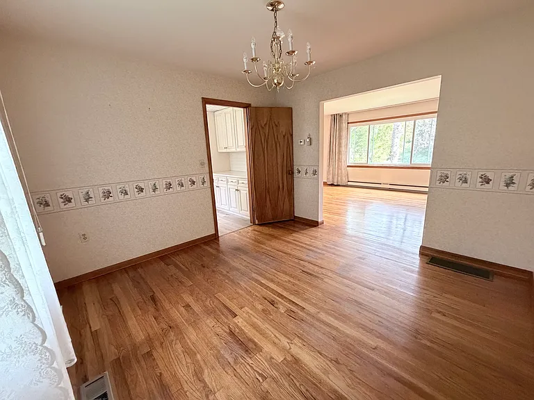 5849 Beverly Hills Rd — Photo 29
