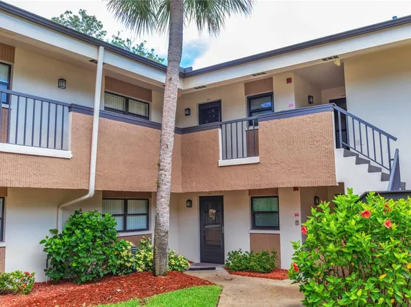 2700 Nebraska Ave APT 2-205, Palm Harbor, FL 34684
