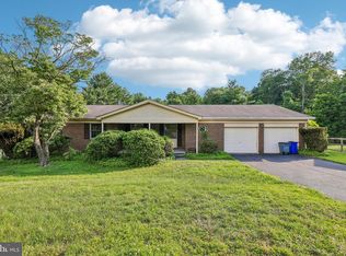 9707 Hollowood Ct, Ellicott City, MD 21042