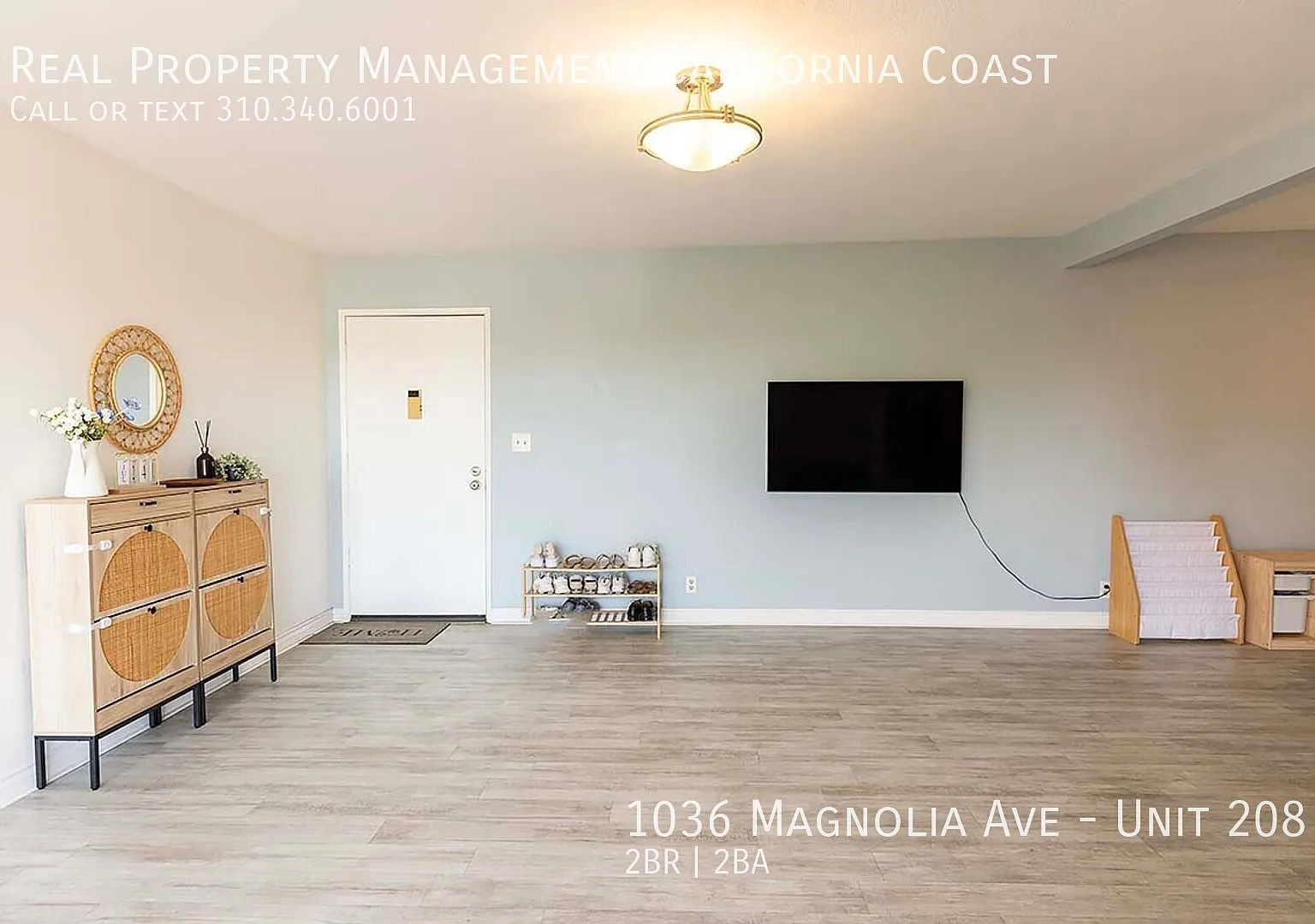 Stunning Condo in Beautiful Gardena Neighborhood! — Photo 1