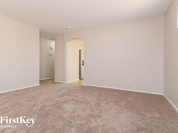 4th image of 14821 W Caribbean Ln