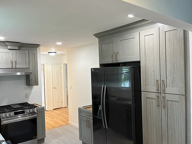 605 Briarcliff Ave #1 — Photo 3
