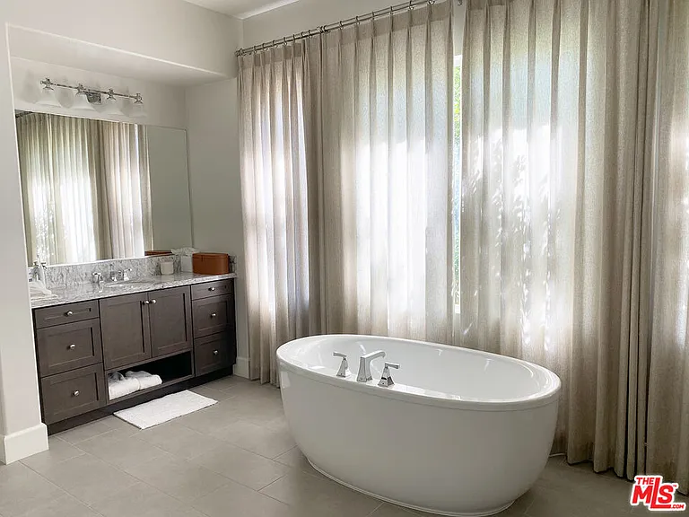 81765 Four Seasons Pl — Photo 11