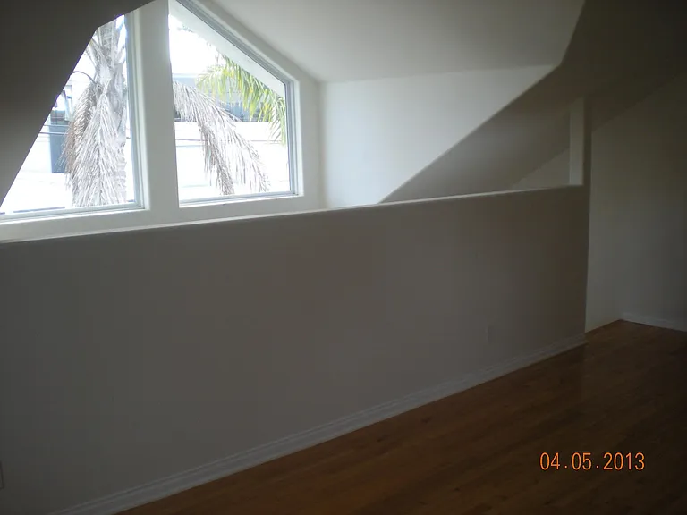 1300 Electric Ave — Photo 16