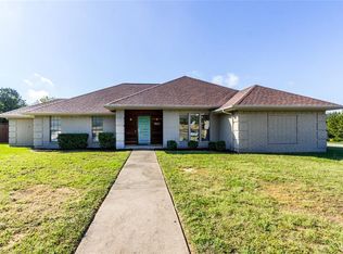 1820 Summer Ln, Keller, TX 76262