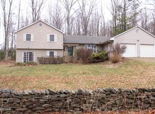 2174 Lake Ariel Hwy, Lake Ariel, PA 18436