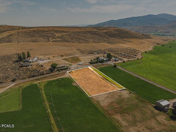 3rd image of 489 E Border Station Rd