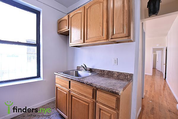 1st image of 150 Vermilyea Ave #B