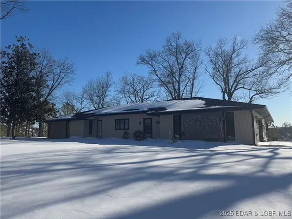 6420 Saint Moritz Ct, Osage Beach, MO 65065