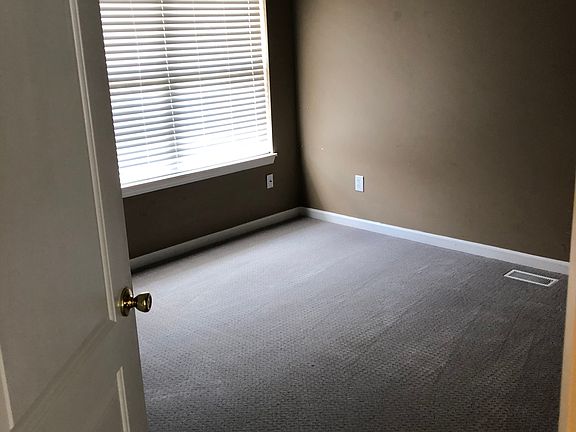 4th image of 11141 Harrington Ln