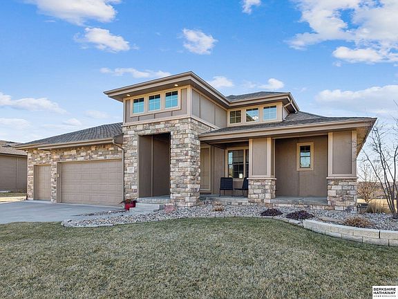 2nd image of 12817 Deer Creek Dr