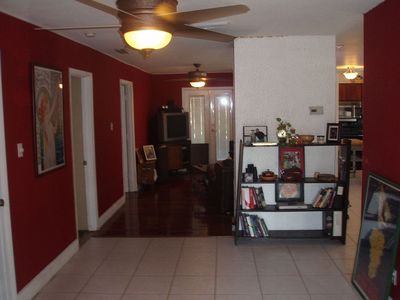 3921 W Bay Ave, Tampa, FL, 33616