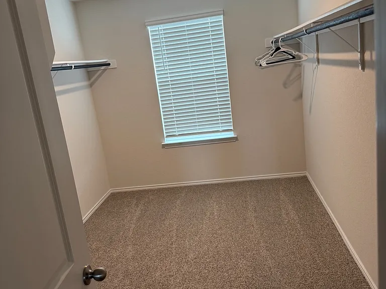 10608 Napoleon St — Photo 12