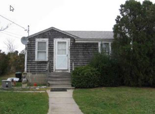 44 & 51 Lagoon Pond Rd, Vineyard Haven, MA 02568