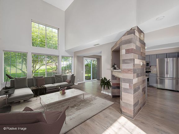 5th image of 1273 River Ash Ct