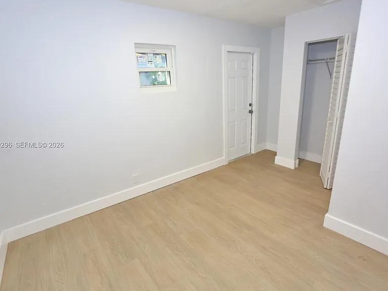 8120 SW 4th Ct — Photo 7