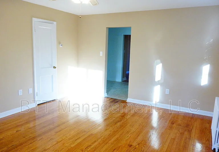 8203 Garland Ave #4 — Photo 53