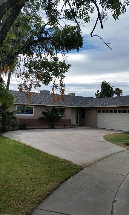 1st image of 3931 W Solano Dr N