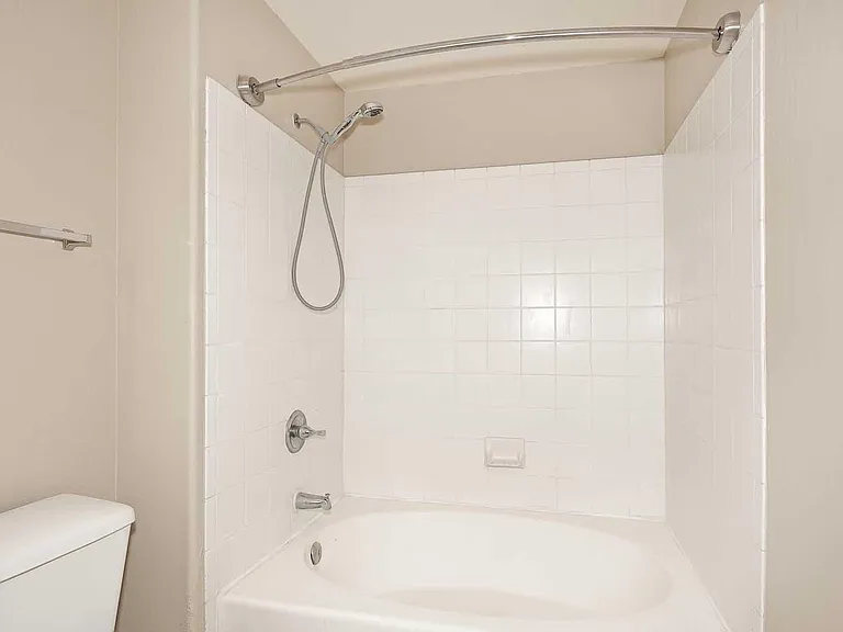 20100 N 78th Pl #2156 — Photo 9