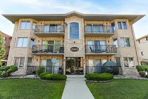 1st image of 10415 Mayfield Ave #2N
