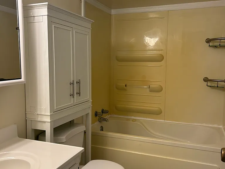 Second bedroom full bathroom