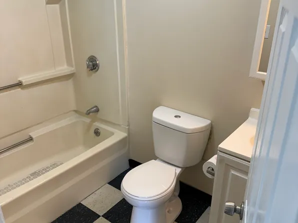 551 Essex St, Lynn, MA 01902