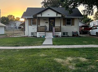 431 N Chadron Ave, Chadron, NE 69337