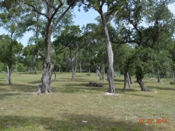 855 Meridian Dr, New Braunfels, TX 78132