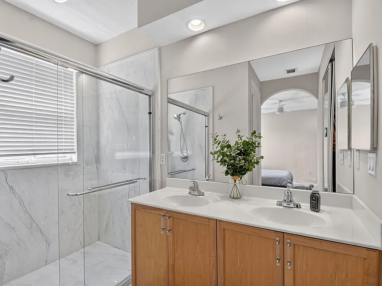112 Monterey Bay Dr — Photo 28