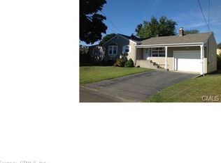 15 Lighthouse Ave, Stratford, CT 06615