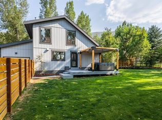 123 S Landing Rd, Crowley Lake, CA 93546