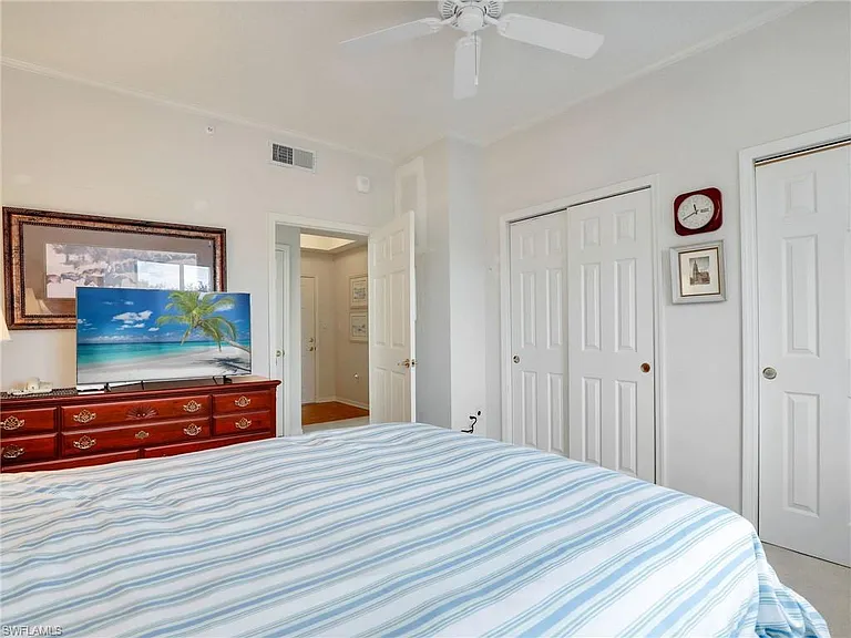900 Arbor Lake Dr #301 — Photo 15
