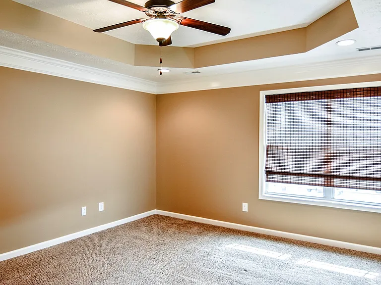 779 Sturdivant Dr — Photo 10