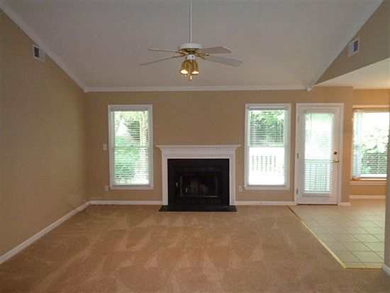2nd image of 1715 Harper Spring Dr