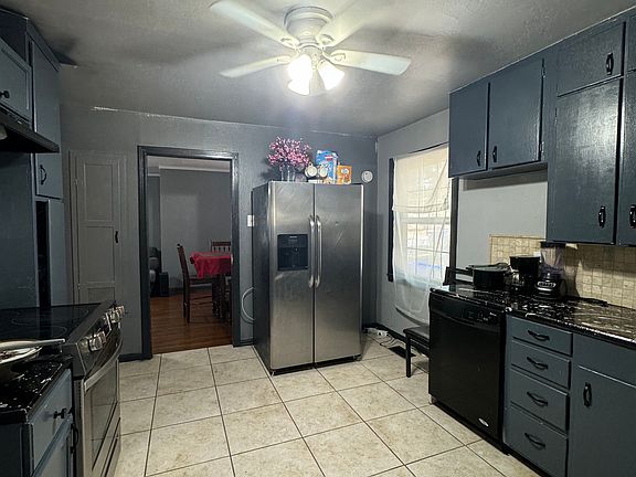 5th image of 629 Camp Dr