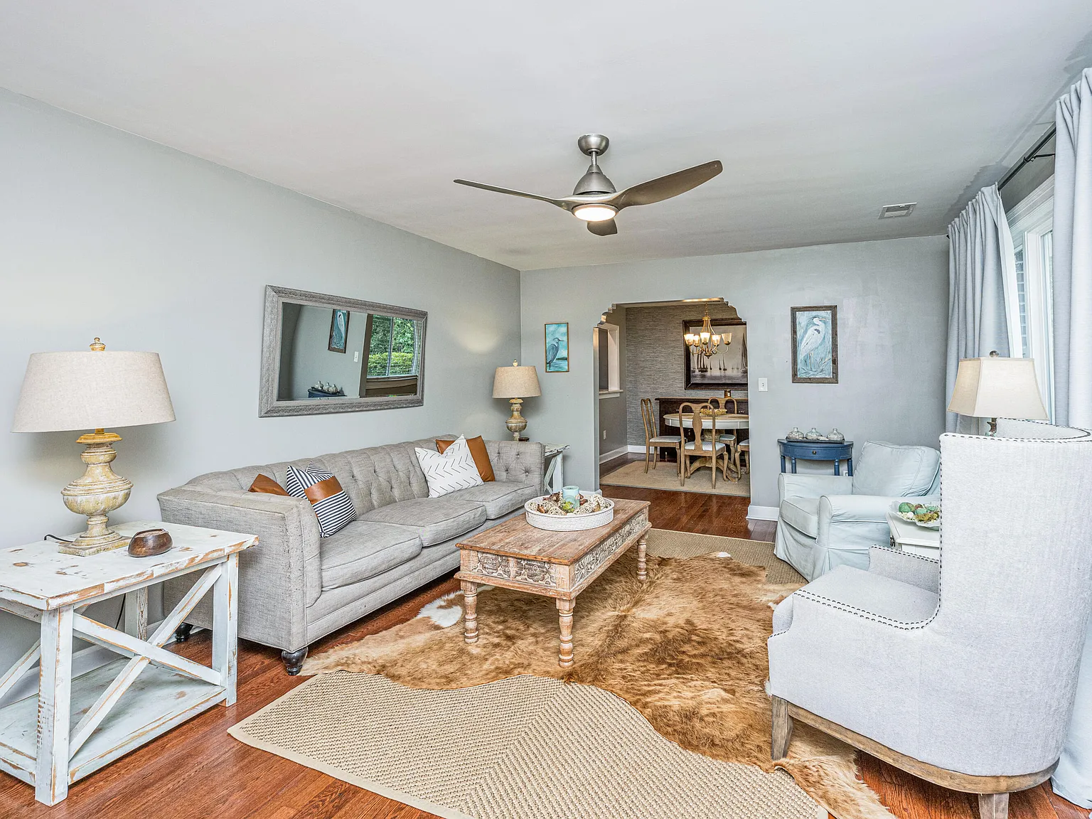 3 bed, 2.0 bath, 1800 sqft, $4,000 — Photo 4