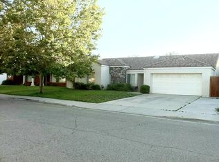39323 Fallbrook Cir, Palmdale, CA 93551