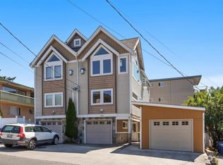 215 N 117th St, Seattle, WA