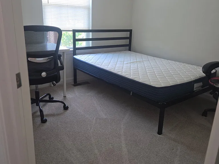 5311 Smiths Cove Ln — Photo 24