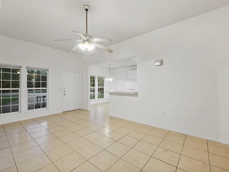 5502 Finch St #B — Photo 6