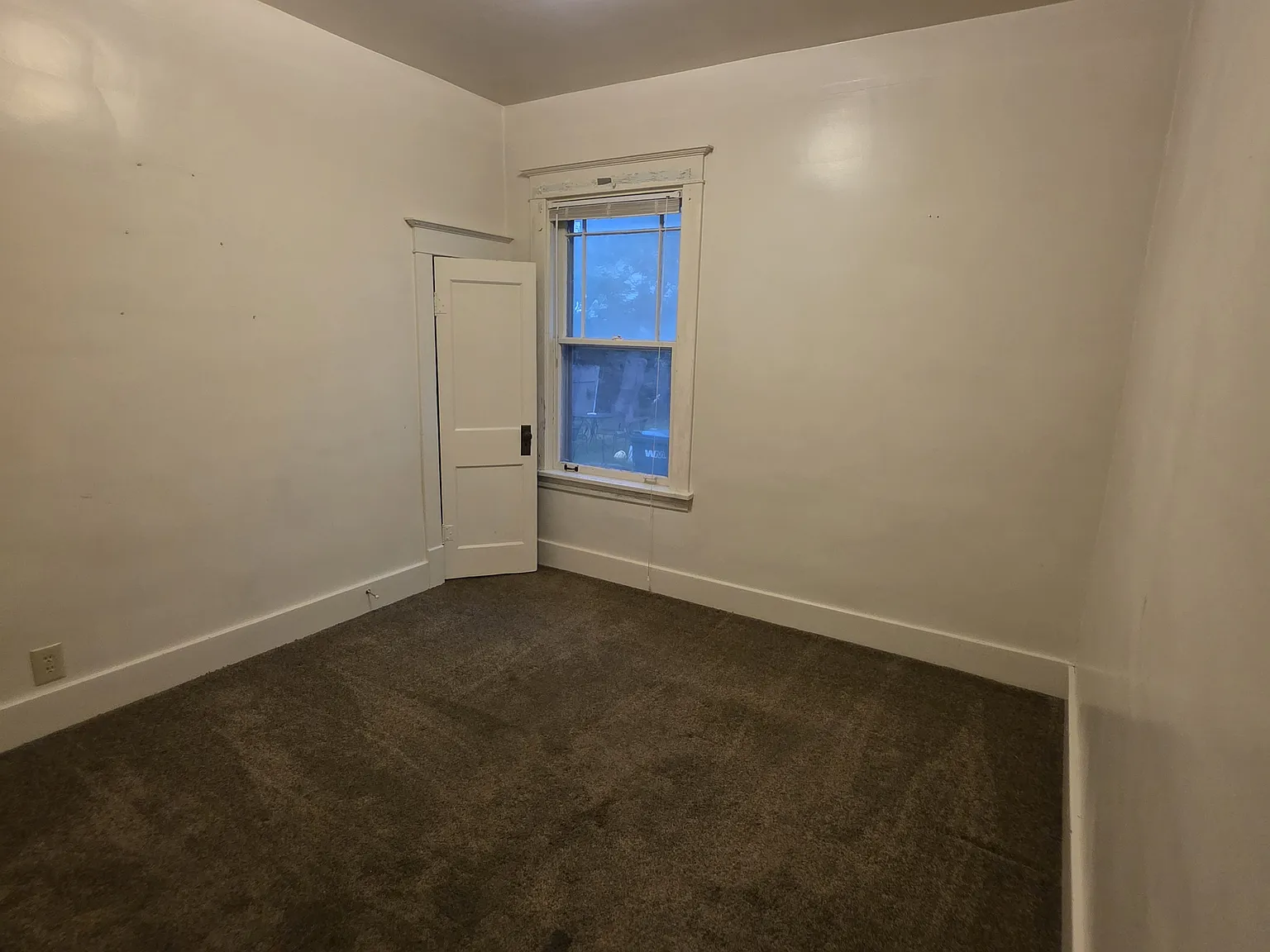 751 mulberry st — Photo 4
