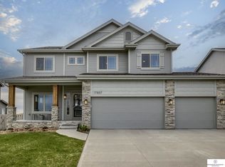 17807 Tibbles St, Omaha, NE 68116