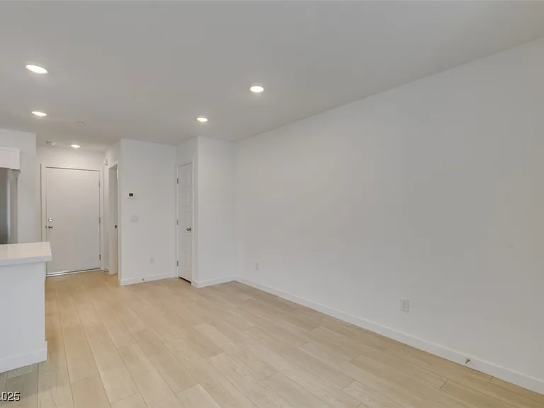 945 Jigglypuff Pl — Photo 5